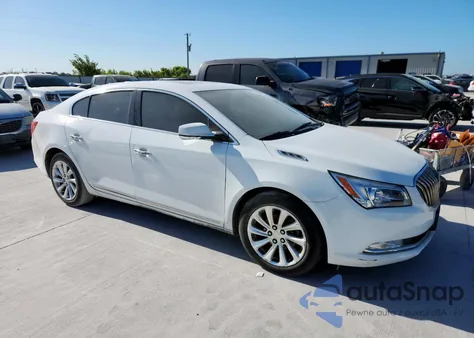 2015 Buick Lacrosse z USA, uszkodzony, nr VIN 1G4GB5G30FF329319